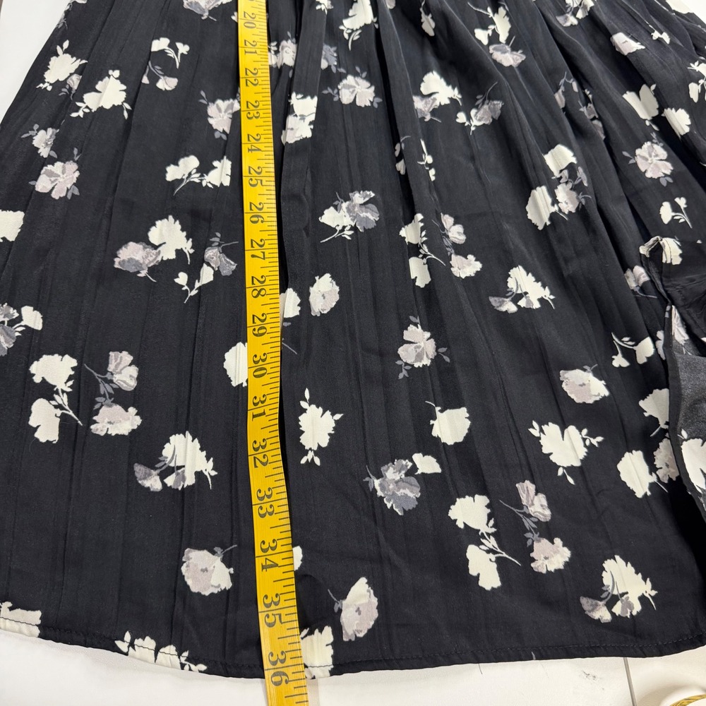 Motherhood Maternity Dress Women Medium Black Floral Smocked Square Neck Mini - Picture 13 of 13